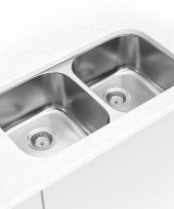 MSI Undermount Stainless Steel 32 1/4 in  x  18 1/2 in Double Bowl