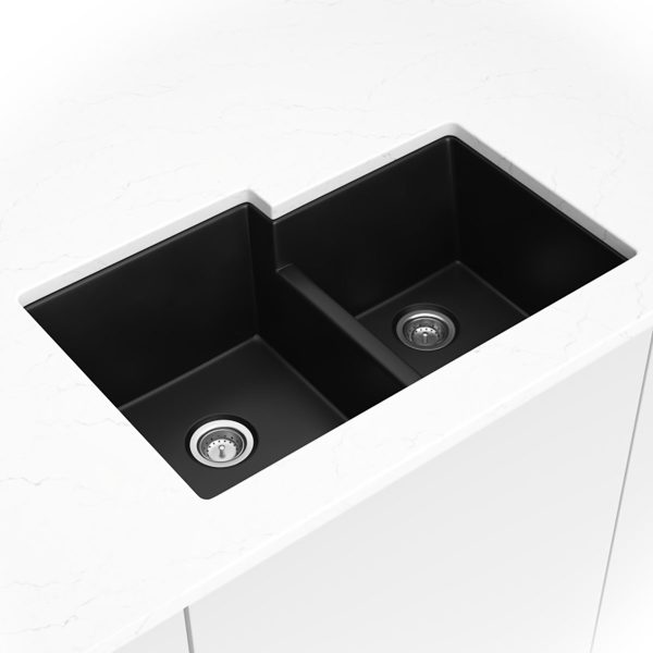 MSI Undermount Quartz Composite 32  x 21 1/4 in Double Bowl